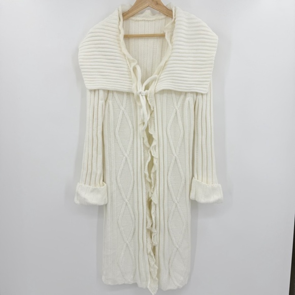 Long Cozy Cream Cable Knit Shawl‎ Cardigan Ruffle Trim Cuff Sleeve Size Medium